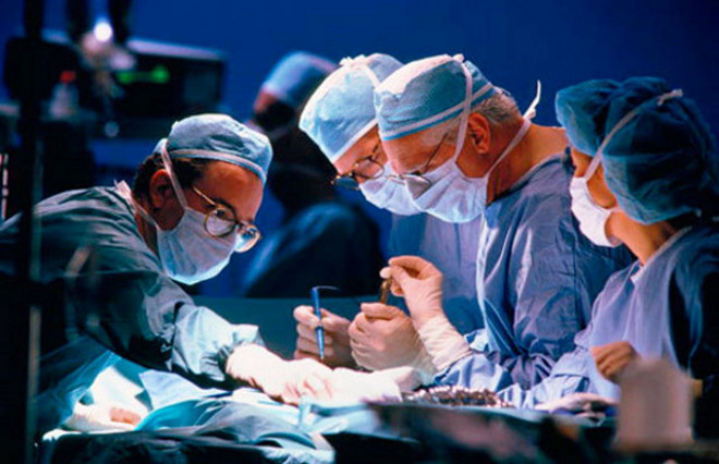 10 самых невероятных хирургических операций