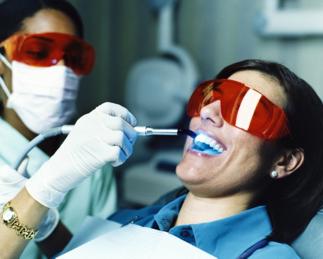 Что такое профессиональная чистка зубов?