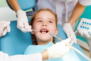 lechenie-zubov-u-detej