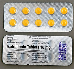 Изотретиноин